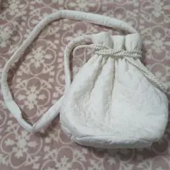 4/13 ショルダーバッグ　ホワイト