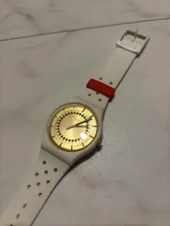 SWATCH スウォッチ 腕時計 ホワイト ゴールドのサムネイル