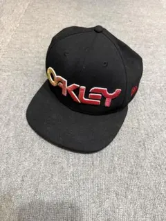Oakley New Era 9FIFTY ブラックキャップ