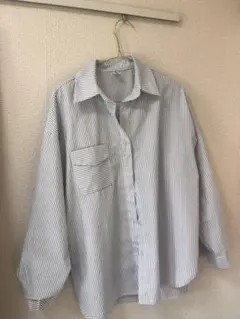 ストライプ長袖シャツ