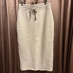 ZARAスウェット素材 裏起毛スリット入りタイトスカート