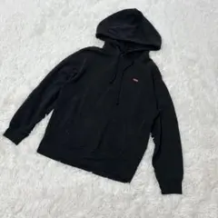 【c3994】Levi's パーカー　ブラック フード　長袖　カジュアルのサムネイル