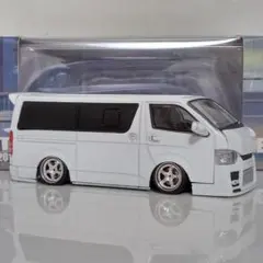 1/64 改トヨタハイエース VIP 風 Rays関村 - メルカリ