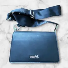 X-girlショルダーバッグ