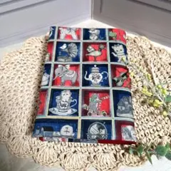 新柄ユキエモン　ブックカバー文庫本サイズトイナイトボックス　レッド&ネイビー