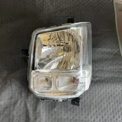 【実動車外し】令和1年ミニキャブDS17V軽バン 左ヘッドライト 送料無料のサムネイル