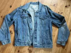 ライトブルーデニムジャケット