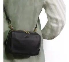 diu お財布ショルダーのサムネイル