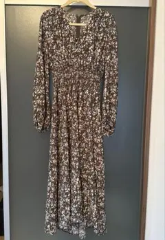 フレイアイディー　小花柄ワンピース