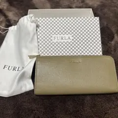 FURLA 長財布