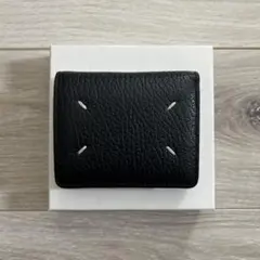 美品✴︎ Maison Margiela✴︎二つ折り財布　ブラックのサムネイル