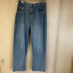 Item thumbnail for item 3ea46f0e-411c-4c25-af57-8ed987f046c2