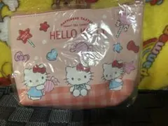 ハローキティ　ポーチ