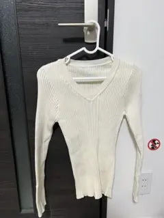 アイボリー リブ編み Vネック セーター Lサイズ