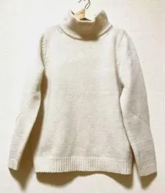 ☆ニットセーター　レディース　タートルネックセーター　ウール100%セーター