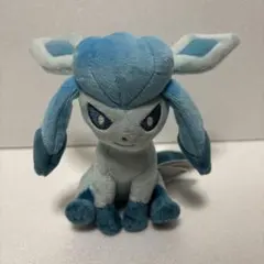 Pokemon fit グレイシア　ぬいぐるみのサムネイル