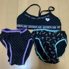 サリタニーショーツ、ブラ