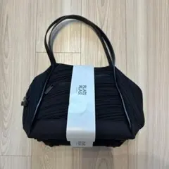 Pleats Please bias pleats bag BLACKのサムネイル