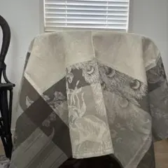 LE JACQUARD FRANÇAIS テーブルクロス約120cm 正方形のサムネイル
