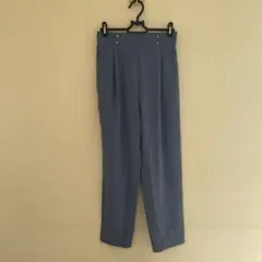 ブルー　ズボン