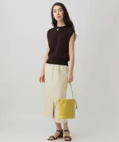 【新品タグ付き】SALOON リネンライクスリットIラインスカートのサムネイル