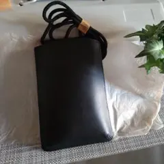 無印良品　「イタリア産　ヌメ革　ミニサコッシュ」　廃盤品