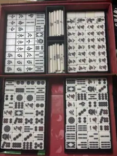 【メルカリ便】麻雀牌セット ケース付き ダイヤ牌入り 【未使用品】 Amazon.co.jp: 手打ち麻雀セット 囲碁ラボ人気ナンバー1 純国産