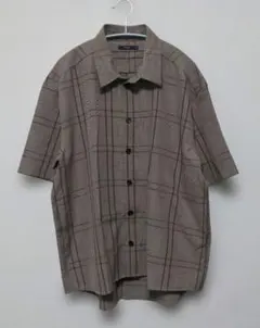 チャオパニック　半袖シャツ　ベージュ　ブラウン　М