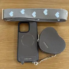 Custype ハートポーチとチェーンストラップ付iPhone15 Proケース