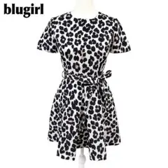 【美品】 blugirl 半袖フレアワンピース 白×黒×薄茶 レオパード柄のサムネイル