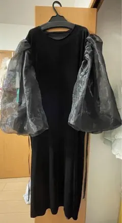 SANSOLF ブラック バルーンスリーブドレス