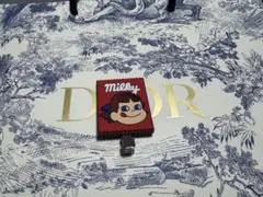 お菓子のペコちゃん カプセルヘアクリップ ミルキー