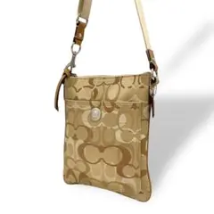 美品 COACH コーチ ショルダーバッグ クロスボディバッグ シグネチャー