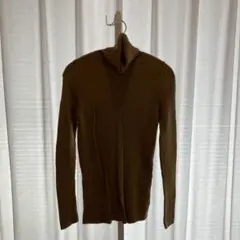 UNIQLO メリノリブタートルネックセーター オリーブ