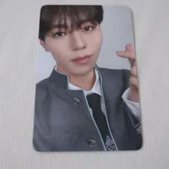 Item thumbnail for item 75c1657a-4419-44c6-b139-cb17282cf4ee