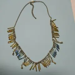 カラフルビーズのゴールドネックレス