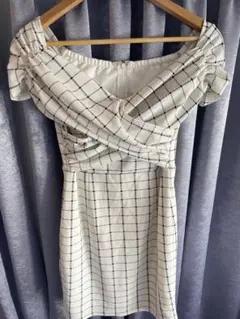 オフショルダー チェック柄ドレス