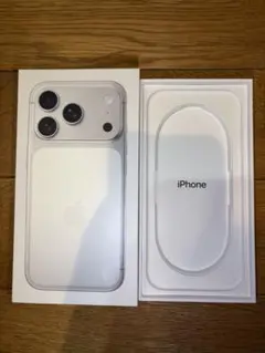iPhone 17 Pro ホワイト　空箱
