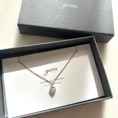 Item thumbnail for item 4d5ebfe6-154b-4598-86b3-574d7a03d531