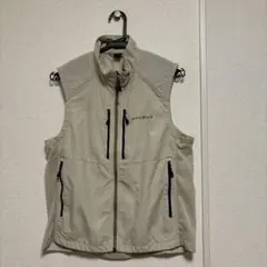 Item thumbnail for item a67eed01-e7a4-46b5-a673-76124877c08c