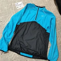 ナイキ　NIKE　ハーフジップ　トレーニングウェア　ランニングウェア