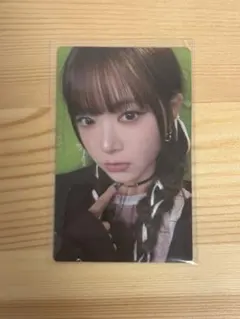 ウンチェ　LESSERAFIM DIFFERENT 初回盤　トレカ　封入