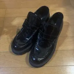 miumiu 厚底ローファー 24.5のサムネイル
