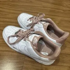 NIKE AIR FORCE 1 24.5cm ホワイト ピンク