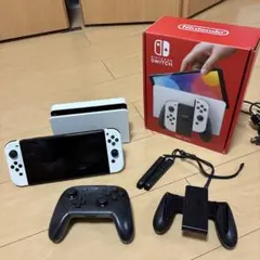 k*h様 Nintendo Switch 有機EL 本体　プロコン、ケース、カセ