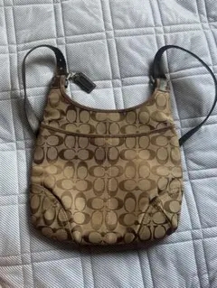 COACH シグネチャー ショルダーバッグのサムネイル