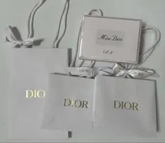 2026年最新】dior 空箱の人気アイテム - メルカリ