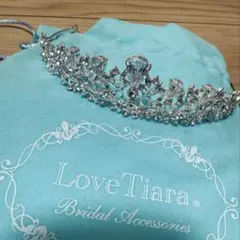 Love Tiara ティアラ