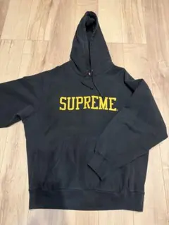 L】Supreme パーカー フロントプリントUSED - メルカリ