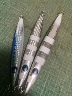 ウロコジグ ロング UROCO 300g 250g セット シルバー ② - メルカリ